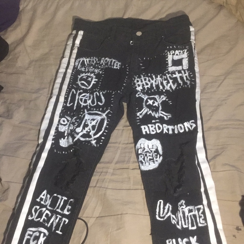 Female Black Crust Skinny Jeans Pants